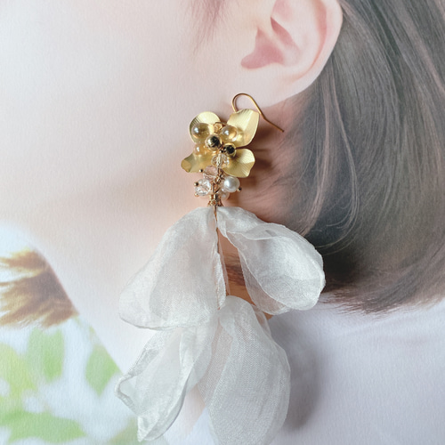 1085 シフォンフラワー ゴールド ハンドメイド ピアス イヤリング