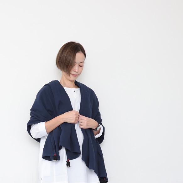 Husahusa big stole / navy 8枚目の画像