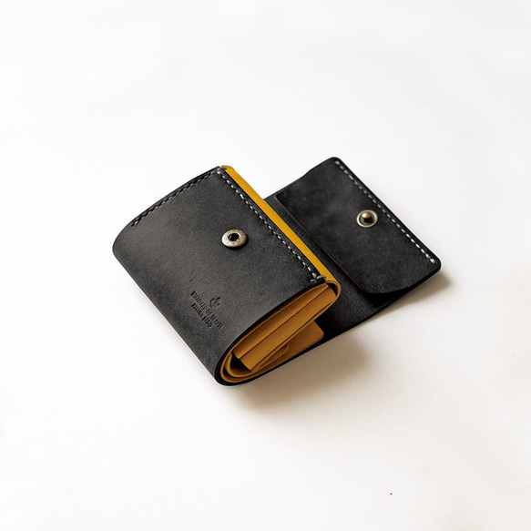 不折鈔票的小號三折皮夾 [黑色 x 黃色] 品牌男士女士鑰匙緊湊型皮革 第3張的照片