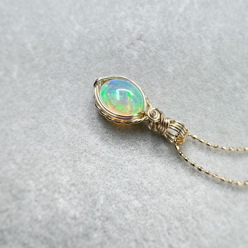 18K　ゴル－ド　刻印あり　 モザイクオパール　ペンダント 美品 大人気♪】18金 ネックレス ペンダント トップ 【天然石オパール