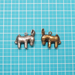 小さなロバのキーホルダー　キーリング　Little Donkey keyholder（アンティークゴールド　シルバー） 6枚目の画像