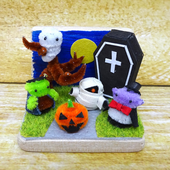 ハロウィン 家型オブジェ 足ぶらぶら ハロウィンドール 小人 もみじ かぼちゃ カントリー