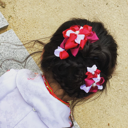 七五三髪飾り 子供 ヘアクリップ リボン フラワーリボン 七五三 お花