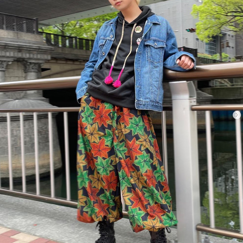 着物リメイク 1点もの【ヴィンテージ着物】袴パンツ【もみじ柄 絣