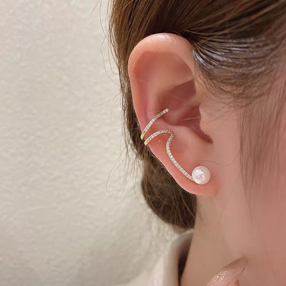 新作 CZダイヤ イヤーカフ× パールピアス ear cuff キラキラ ダイヤ 大人可愛い 片耳用１点 6枚目の画像