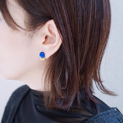 【雙耳穿孔/黃銅+寶石】九月和十二月生辰石【黃銅+青金石】14K黃銅青金石耳環 第4張的照片