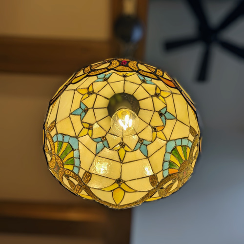 ステンドグラスシェードのペンダントライト※受注生産 シーリング