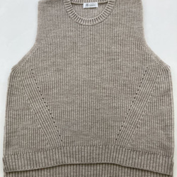 エアリースパン(メリノウール100％）ふわっと！片畦ニットベスト　【ベージュ杢】 9枚目の画像