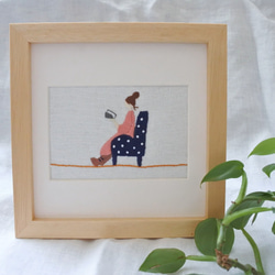 本を読む女の子 刺繍フレーム 壁掛け その他アート ざっ花 通販