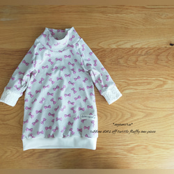 子供服　オフタートルのふんわりワンピ　リボンドット　90サイズ　トレーナー　カットソー 1枚目の画像