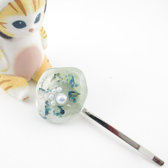 この季節の街角でたたずむクォーツが、より一層想うのは明日の希望とちょっとした灯でした♪<1点ものヘアピン>HP149 1枚目の画像