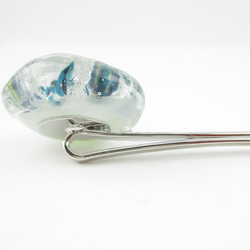 この季節の街角でたたずむクォーツが、より一層想うのは明日の希望とちょっとした灯でした♪<1点ものヘアピン>HP149 3枚目の画像