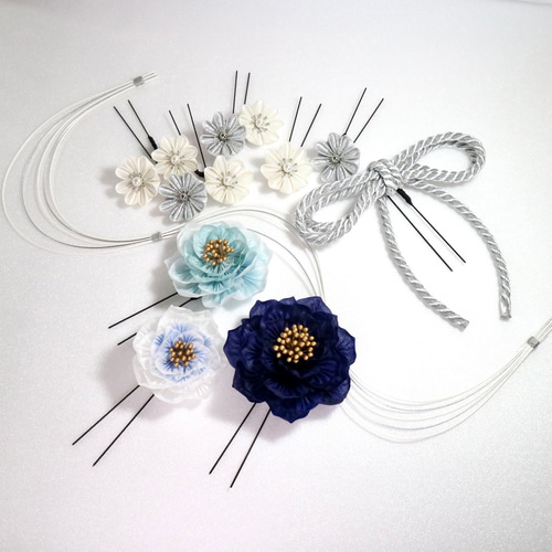【紺青ぼたん】ブルー系つまみ細工の髪飾り　成人式　卒業式　結婚式 紺青ぼたん】ブルー系つまみ細工の髪飾りセット 成人式 卒業式