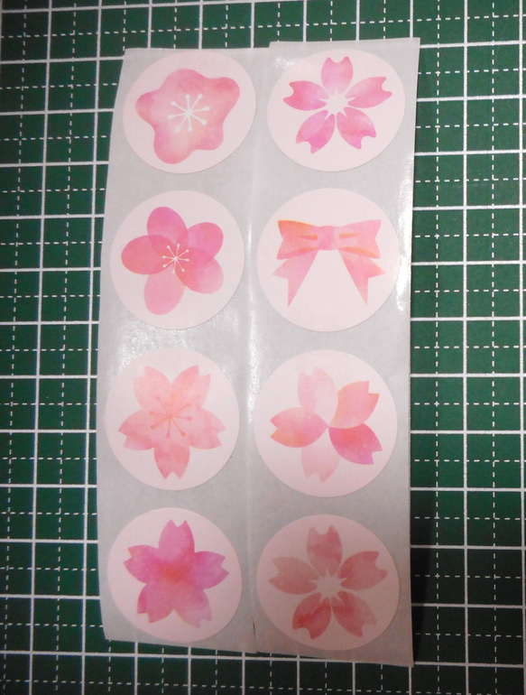 送料無料☆丸シール96片（花リボン8柄）ピンク系 桜梅リボン はんなり上品 1枚目の画像