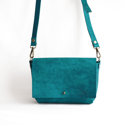 リアルレザー 本革 ミニチェーンショルダーバッグ ターコイズブルー