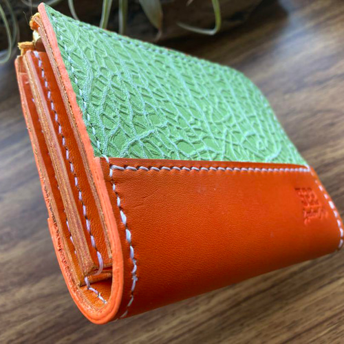 【エテ二朗】メロン型押しレザー 名刺入れ＆L字ファスナー財布　手縫い　本革 エテ二朗】メロン型押しレザー 名刺入れ＆L字ファスナー財布 手縫い 本革