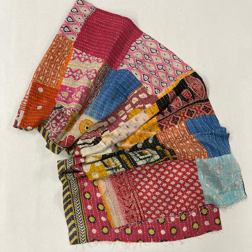 【M】ビーズ刺繍 ヴィンテージ カンバディア カンタキルト パッチワーク 728 M】ビーズ刺繍 ヴィンテージ カンバディア カンタキルト パッチワーク