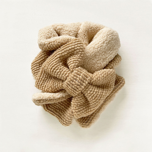 ふんわり♪リボンマフラー｜ウールニット(柔らかベージュ) × ファー(薄