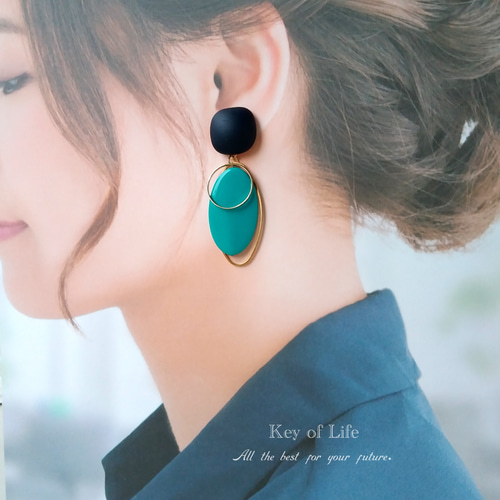 Key of Life▶︎ダークブルー×ターコイズブルー カボションピアス 
