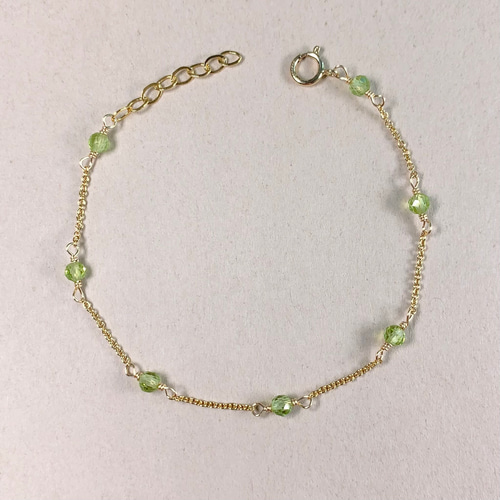 14KGF ペリドットと淡水パールのブレスレット 14kgf ペリドット＆パールのブレスレット | BOTTEGA IOLITE
