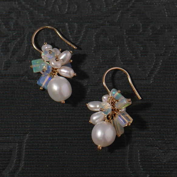 #970 Akoya 珍珠與珍貴蛋白石花束耳環 第6張的照片