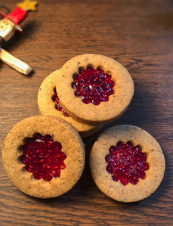 ラズベリージャムサンドクッキー(２枚) 1枚目の画像