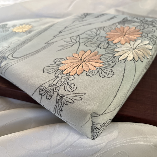 三味線バチ入れ ポーチ 着物生地】 ポーチ Ru 通販 16699799｜Creema