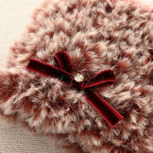 大人のファーカフス＊ふわふわファー×ベルベットリボン《ボルドー