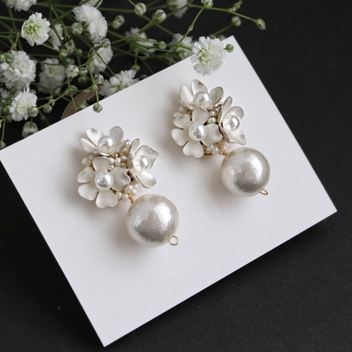 monshiro/モンシロ】cotton pearl alyssum grass ピアス（ピアス