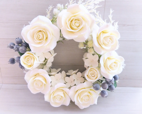 クレイフラワー オフホワイトのバラと紫陽花のリース リース Clay