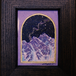 「銀河と前穂高」手のひらサイズの水彩画(透明水彩・アクリル・ペン) 北アルプス 前穂高岳 登山 星座 山岳風景 自然 6枚目の画像