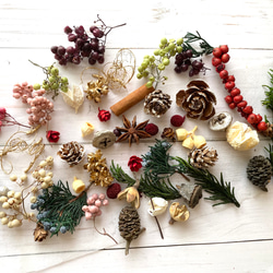 木の実デコのガーランド クリスマスオーナメントにも ナチュラル