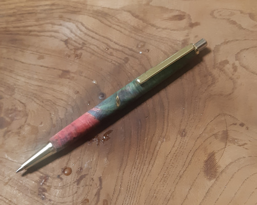 国産金具使用　木軸シャーペン0.5㎜ 水目桜瘤蜜蝋クリーム仕上げ 国産金具使用 木軸シャーペン0.5㎜ 受注生産品 ペン・筆記用具