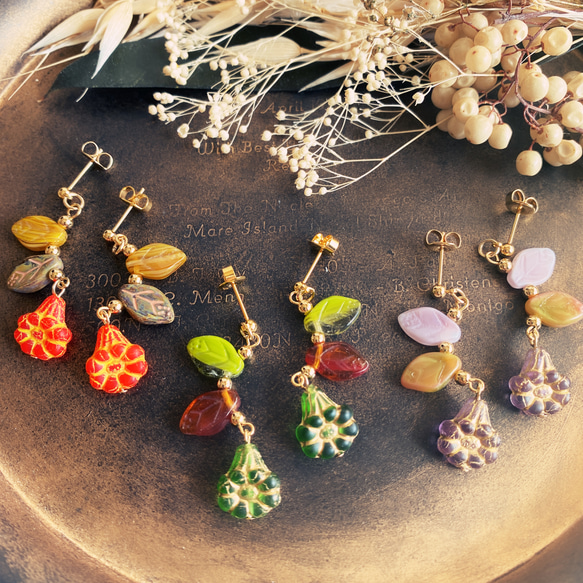 花葉のピアス ピアス（スタッド・一粒） ありくいたん 通販｜Creema 