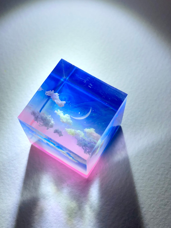 【受注製作】空レジン-優しい夜空　プレゼント/雲/月/星 4枚目の画像