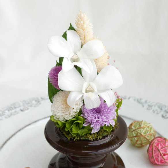 「仏花」デンファレのプリザーブドフラワーのガラスドーム パープル系＜受注制作＞お供え花 5枚目の画像