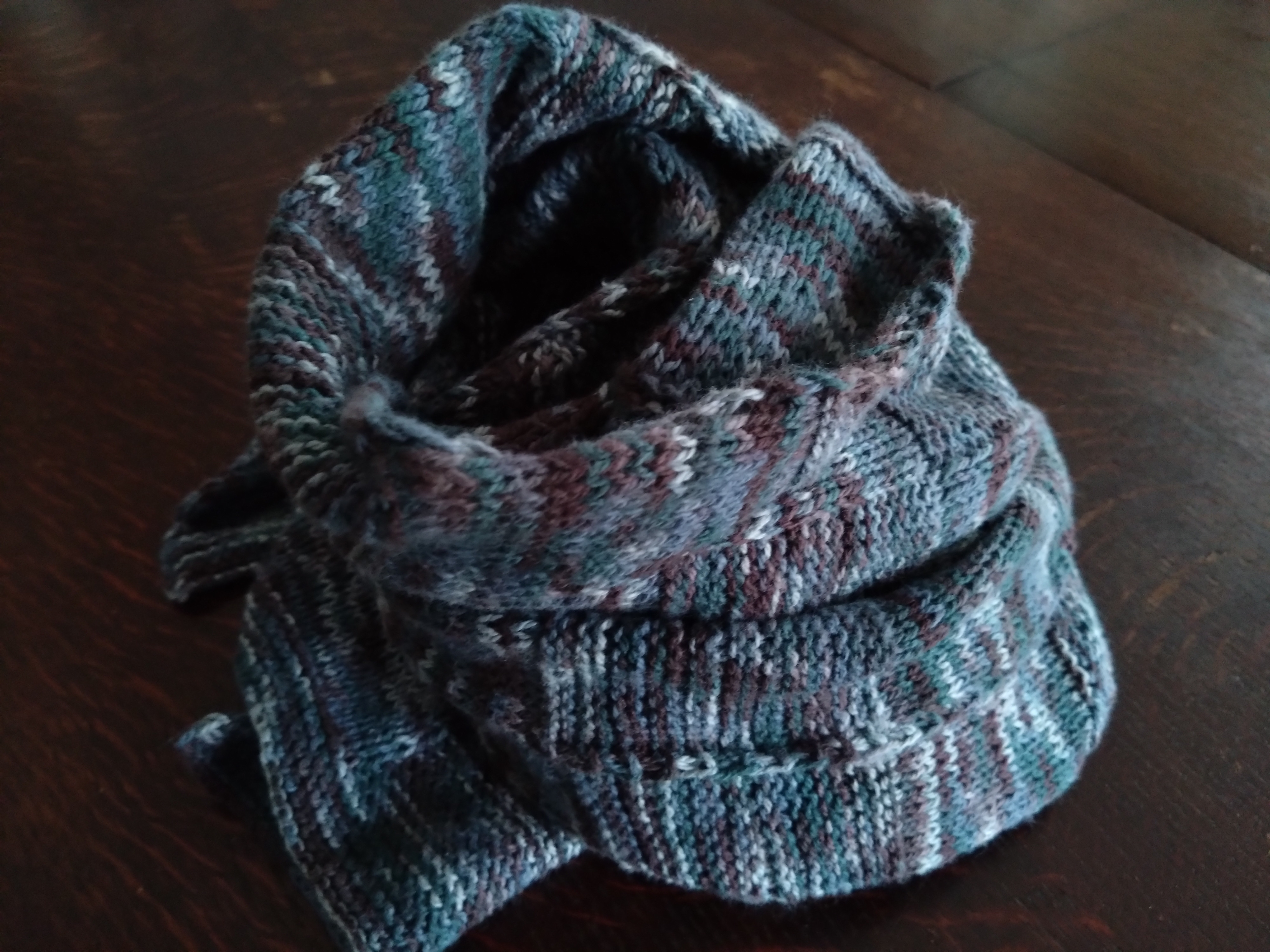 「かすり」柄のコットンマフラー 6,958円