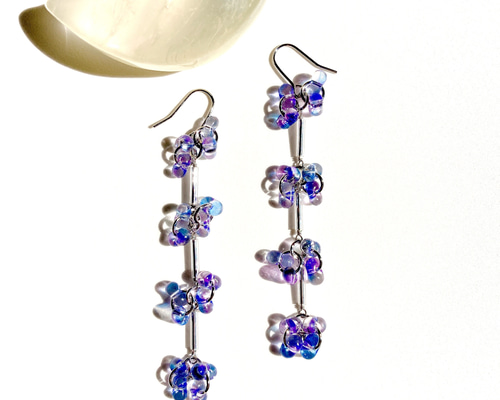 紫陽花ファルファーレのシャンデリアロングピアス/イヤリング ピアス