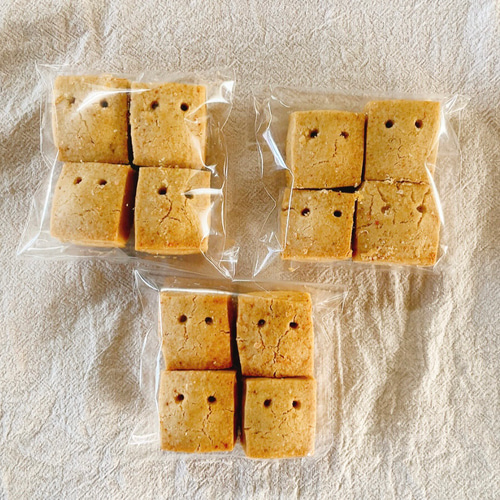 ⚫︎【超お買い得・まとめ売り】ポッキー100箱 超お得！】クッキー7種バラエティBOX クッキー TAMAMUSUBI 通販