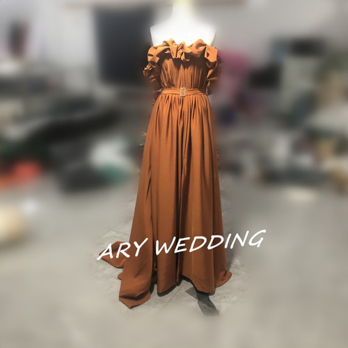 高品質！パーティードレス カーキ色 オフショル スリット 音楽会/発表  