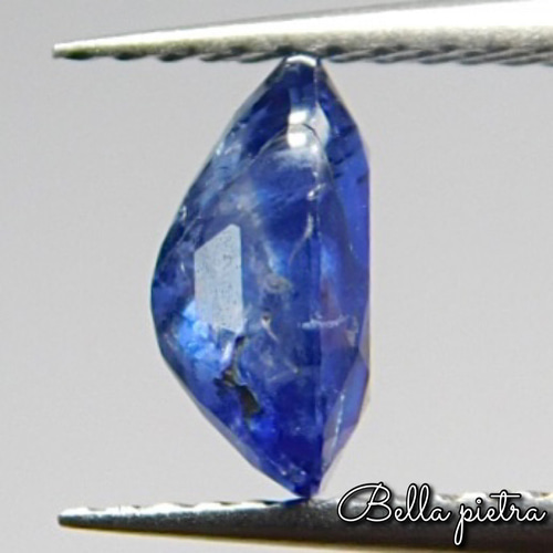 0.89ct☆天然ブルーサファイア スリランカ産 コランダム