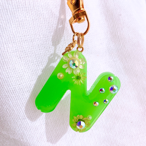 のん。　Nイニシャルキーホルダー　ハンドメイド　10点 4f3e5f87be4e1bace88c4783e6066c