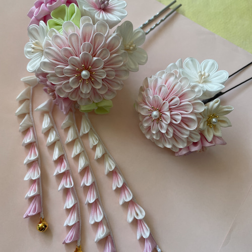 つまみ細工 髪飾り ピンク 七五三 成人式 卒業式 かんざし MIKAN no