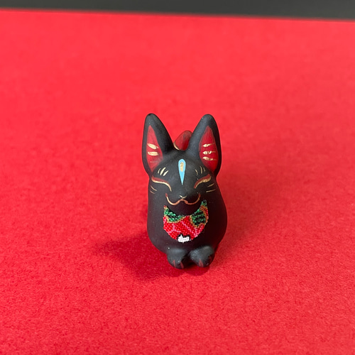 白黒セットのお狐フィギュア 立体・オブジェ 叶きりく 通販