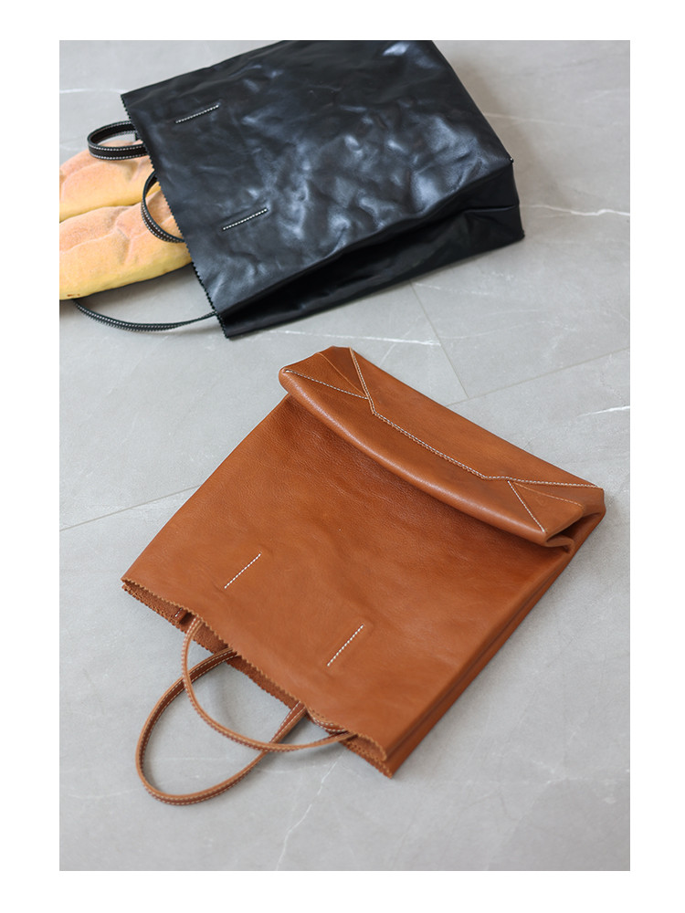 オイルワックス牛革紙袋バッグ  A4フォルダおよび13.3インチノートパソコン搭載可能