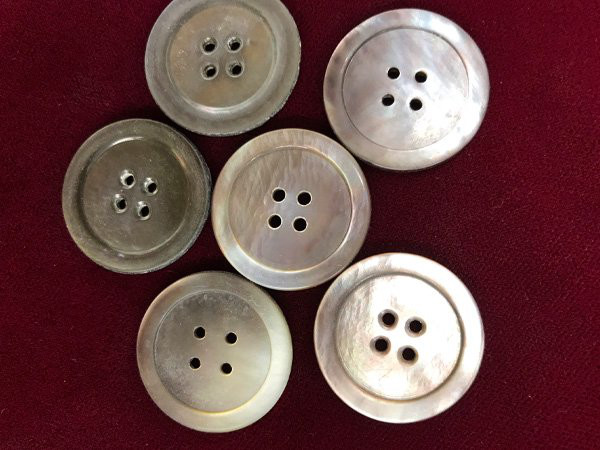 黒蝶貝ジャケット用ボタン6pcs（No.898）