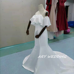 高品質！照片前可拆卸袖派對禮服灰白色光面緞面婚禮/招待會/儀式 第5張的照片