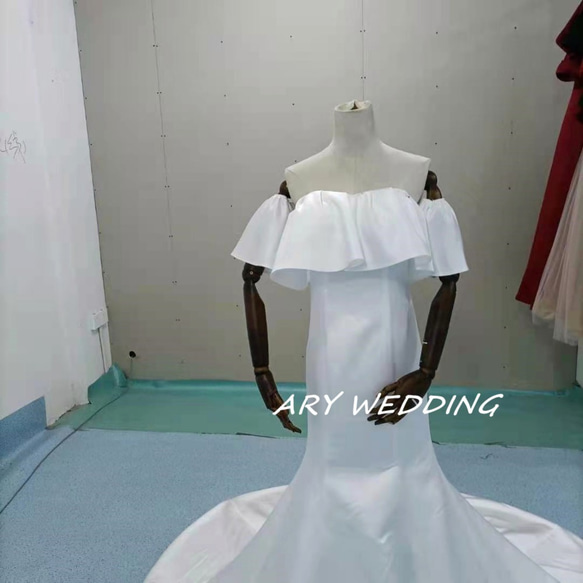 高品質！照片前可拆卸袖派對禮服灰白色光面緞面婚禮/招待會/儀式 第6張的照片