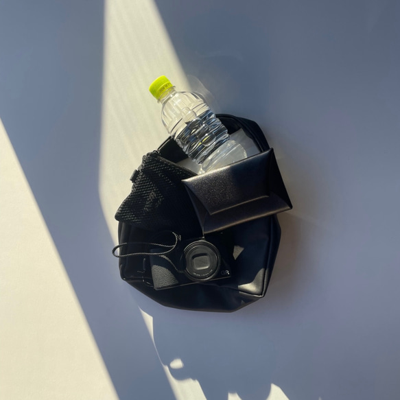 【期間限定35%オフ】S レザーハンドバッグ ポーチ付き 黒 ブラック 本革 小さめ 12枚目の画像