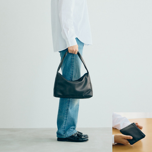 期間限定35%オフ】 M レザーハンドバッグ レザーポーチ付き 黒